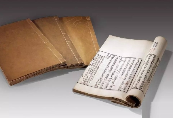 50岁女人梦到蛇是吉兆_蛇意新解