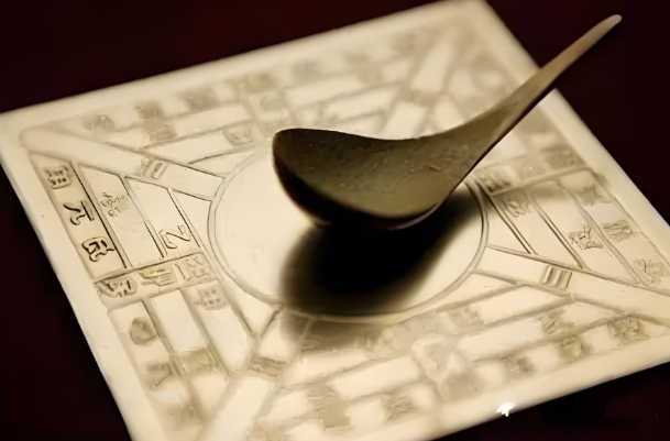 胎儿期、婴儿期、幼儿期、学前期、学龄期、青春期、青年期、壮年期、中年期、初老期、老年期、高龄期