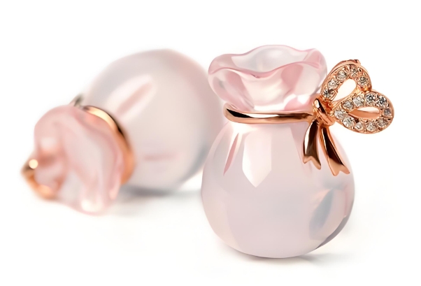 40多岁女人梦见掉牙预示什么图片