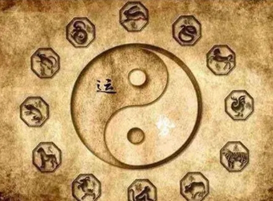 40岁女人梦见自己怀孕图片